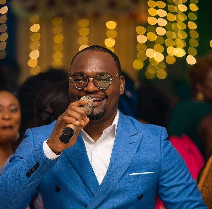 MC Mr Thankyou : La voix qui enflamme les fêtes congolaises.