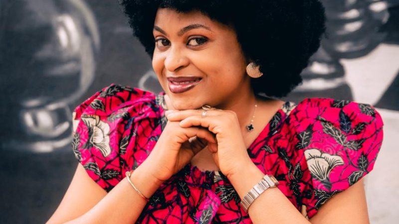 Le Parcours d&rsquo;une Étoile : Comment Angelina Queen Sublime l’Identité Congolaise.