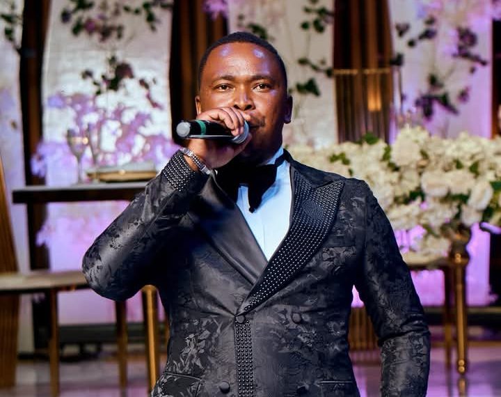 SPECTER BOSS, L’ARCHITECTE DES ÉMOTIONS.